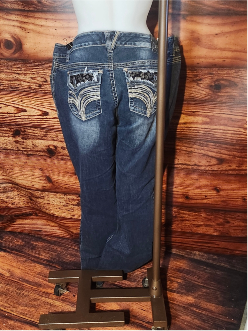 Women's Artya Boot Cut Jeans Size 16 Blue Black Sequin Detail - Picture 3 of 4